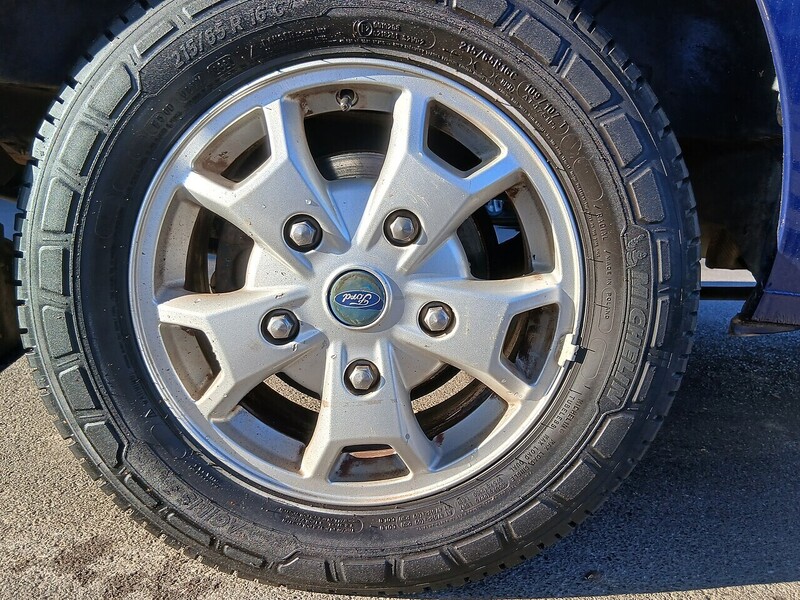 Ford 2.2 TDCi 290 Limited Panel Van 5dr Diesel Manual L2 H1 (186 g/km, 123 bhp)