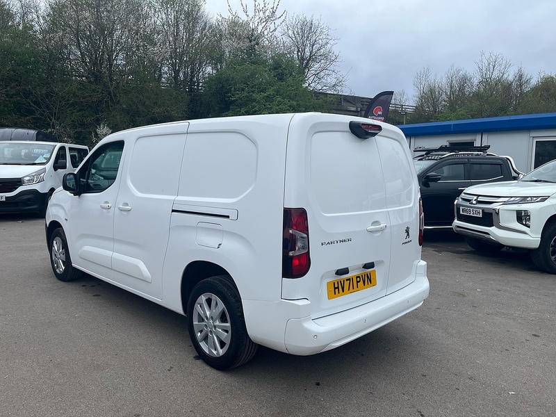 Peugeot 1.5 BlueHDi 950 Asphalt Premium Long Panel Van 6dr Diesel EAT8 LWB Euro 6 (s/s) (130 bhp)