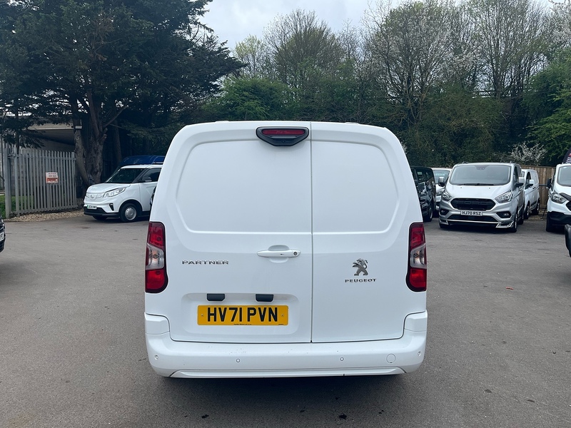 Peugeot 1.5 BlueHDi 950 Asphalt Premium Long Panel Van 6dr Diesel EAT8 LWB Euro 6 (s/s) (130 bhp)