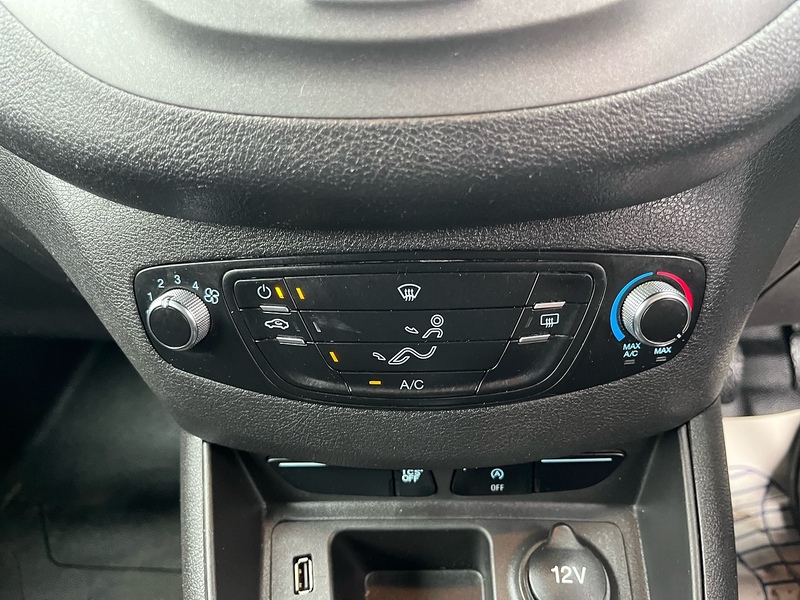 Ford 1.0 EcoBoost Limited Panel Van 5dr Petrol Manual L1 Euro 6 (100 ps)