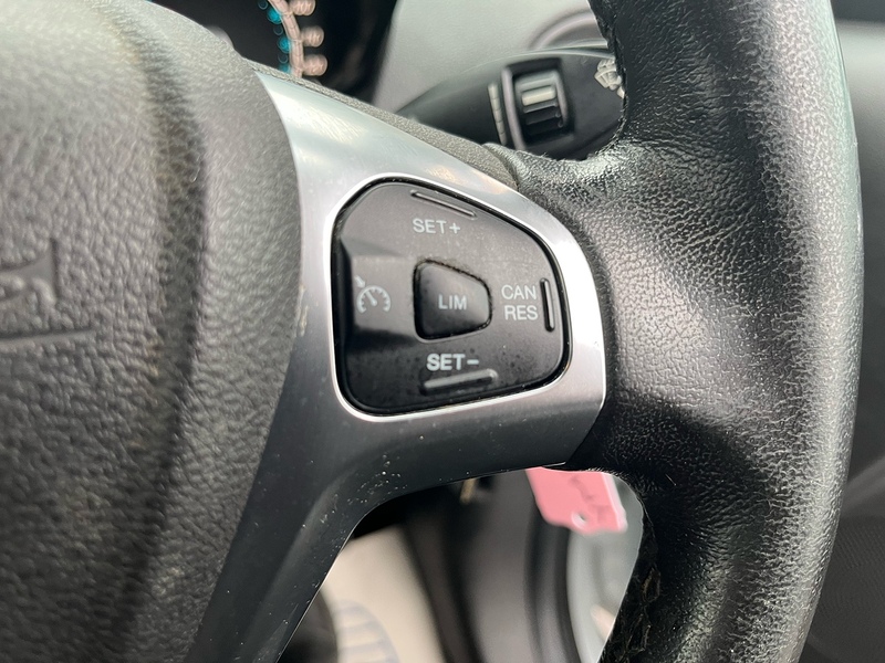 Ford 1.0 EcoBoost Limited Panel Van 5dr Petrol Manual L1 Euro 6 (100 ps)