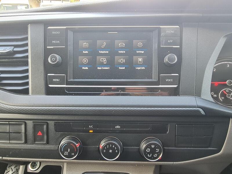 Volkswagen 2.0 TDI T30 Startline Panel Van 5dr Diesel Manual FWD SWB Euro 6 (s/s) (90 ps)