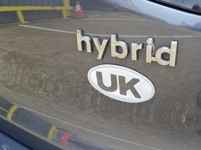 Hyundai h-GDi Premium Hatchback 1.6 Automatic Petrol Hybrid