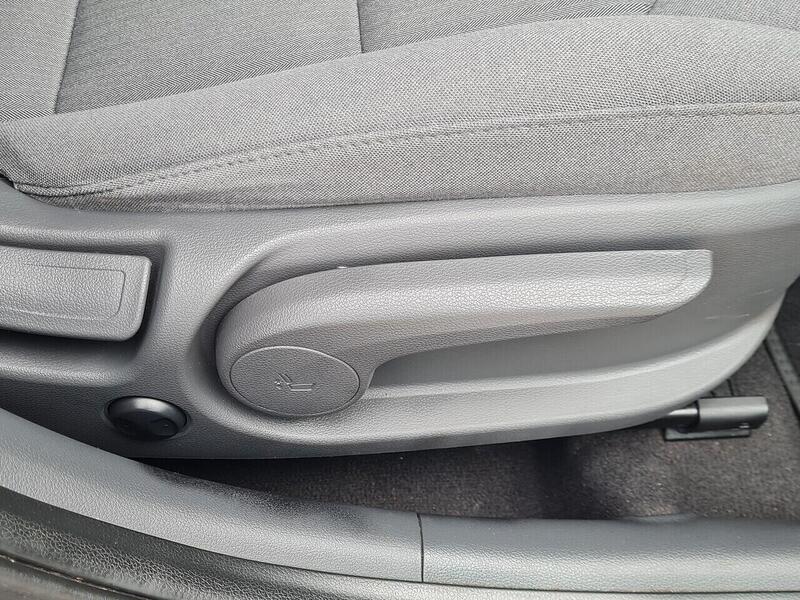 Hyundai h-GDi Premium Hatchback 1.6 Automatic Petrol Hybrid