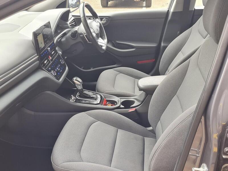 Hyundai h-GDi Premium Hatchback 1.6 Automatic Petrol Hybrid