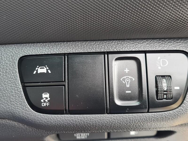 Hyundai h-GDi Premium Hatchback 1.6 Automatic Petrol Hybrid