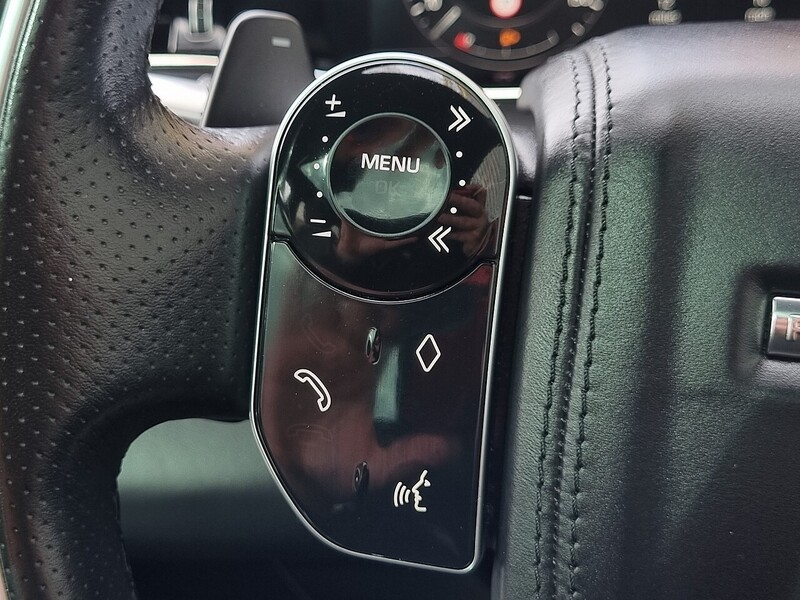 Land Rover D180 R-Dynamic HSE SUV 2.0 Automatic Diesel