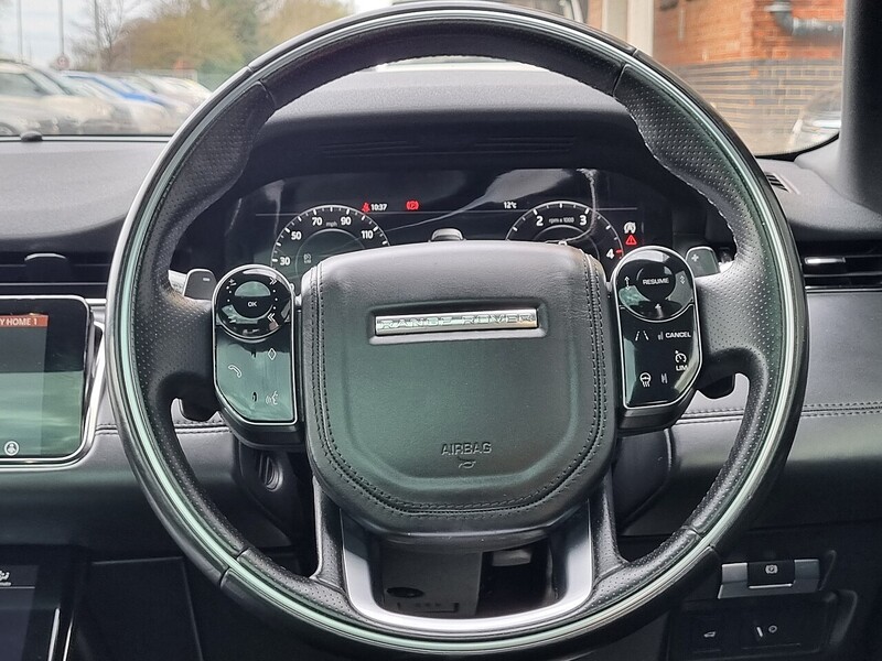 Land Rover D180 R-Dynamic HSE SUV 2.0 Automatic Diesel