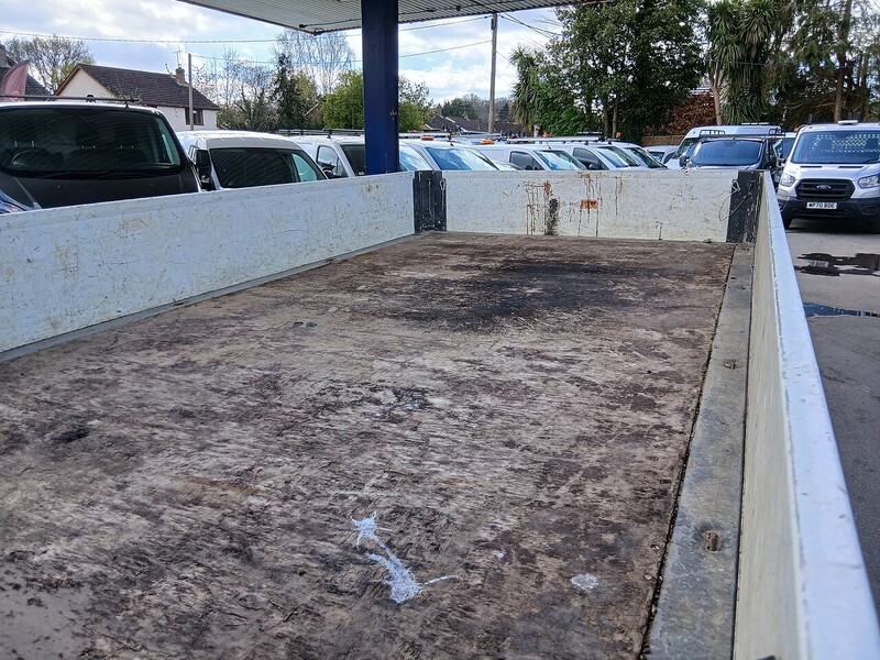 Ford 2.0 350 EcoBlue Chassis Cab 2dr Diesel Manual RWD L4 H1 Euro 6 (130 ps)