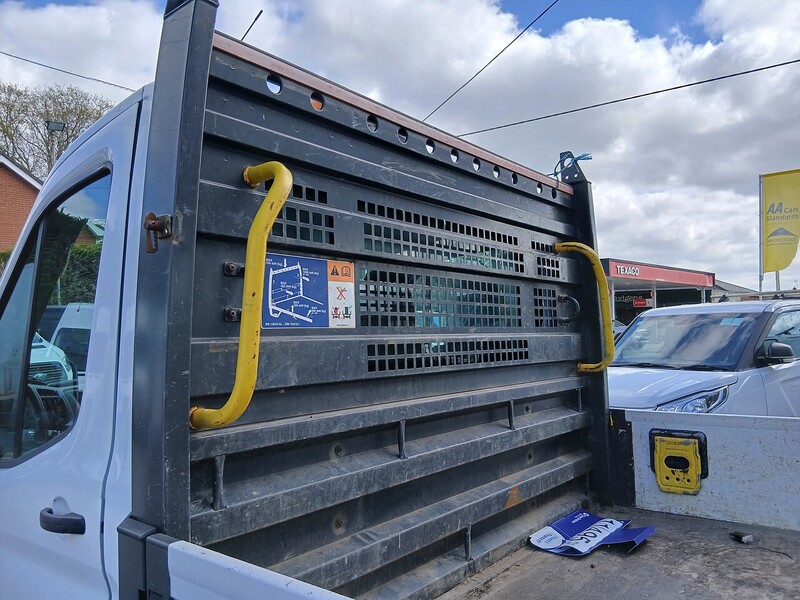 Ford 2.0 350 EcoBlue Chassis Cab 2dr Diesel Manual RWD L4 H1 Euro 6 (130 ps)