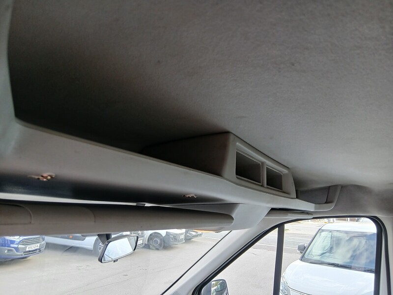 Ford 2.0 350 EcoBlue Chassis Cab 2dr Diesel Manual RWD L4 H1 Euro 6 (130 ps)