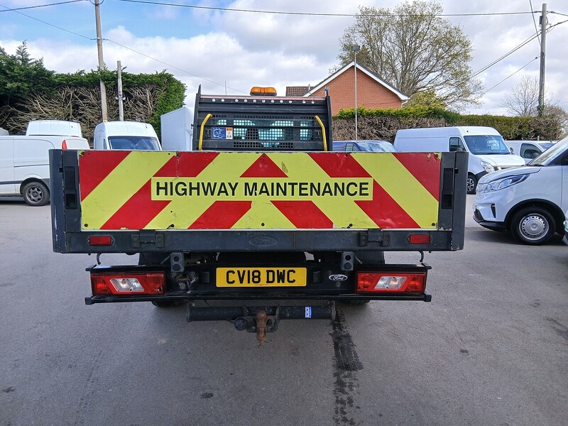 Ford 2.0 350 EcoBlue Chassis Cab 2dr Diesel Manual RWD L4 H1 Euro 6 (130 ps)