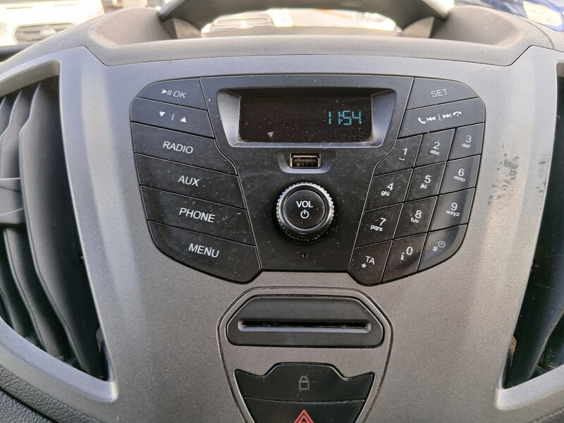 Ford 2.0 350 EcoBlue Chassis Cab 2dr Diesel Manual RWD L4 H1 Euro 6 (130 ps)