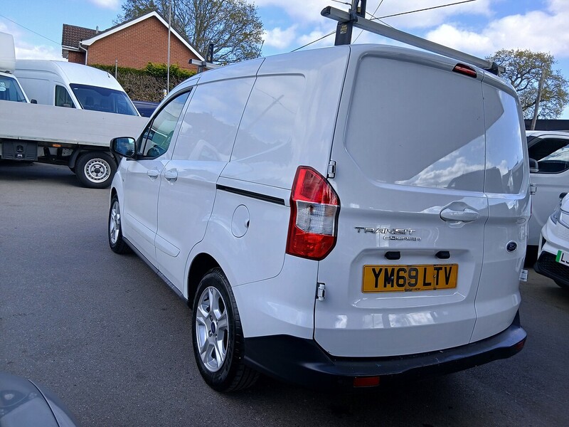 Ford 1.0 EcoBoost Limited Panel Van 5dr Petrol Manual L1 Euro 6 (100 ps)