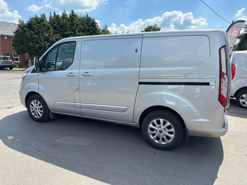 Ford 300S Limited L1h1 P/V Ecoblue 2.0 5dr Panel Van Manual Diesel