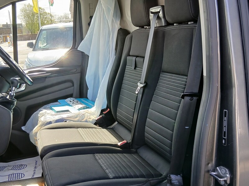 Ford 2.0 280 EcoBlue Limited Panel Van 5dr Diesel Manual L1 H1 Euro 6 (s/s) (130 ps)
