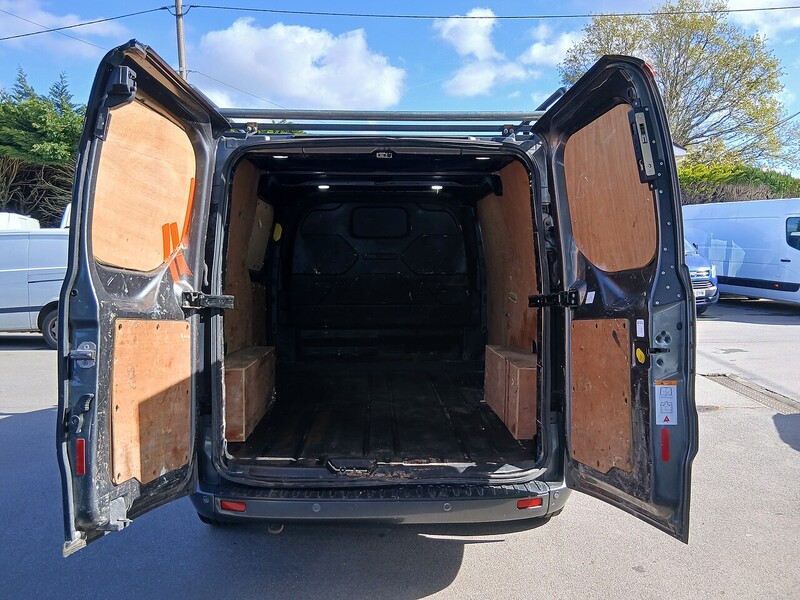Ford 2.0 280 EcoBlue Limited Panel Van 5dr Diesel Manual L1 H1 Euro 6 (s/s) (130 ps)