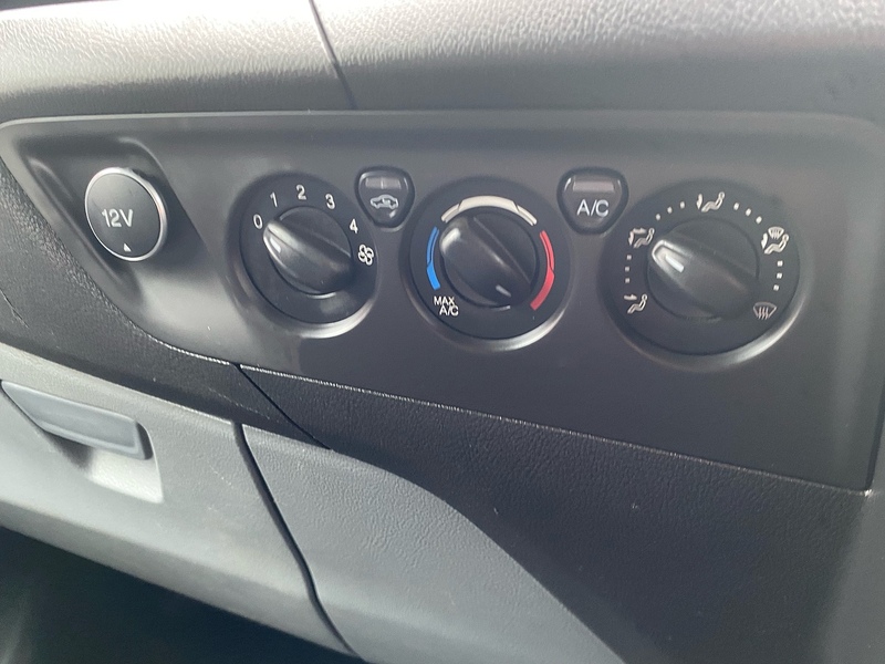 Ford TDCi 270 Panel Van 2.0 Manual Diesel