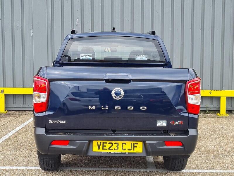 SsangYong 2.2D Rebel Pickup Double Cab 4dr Diesel Auto 4WD Euro 6 (181 ps)