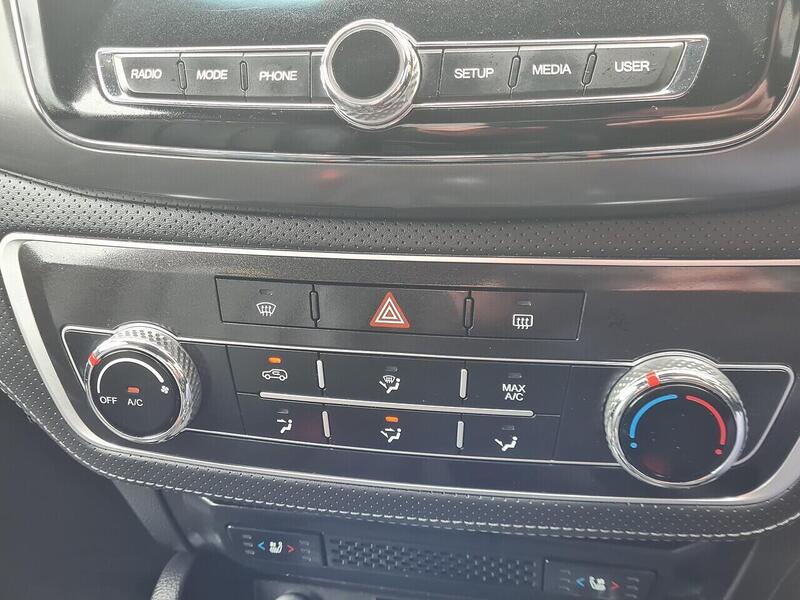 SsangYong 2.2D Rebel Pickup Double Cab 4dr Diesel Auto 4WD Euro 6 (181 ps)