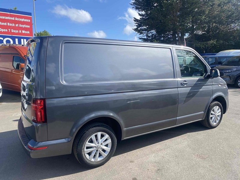 Volkswagen 2.0 TDI T30 Highline Panel Van 5dr Diesel DSG FWD SWB Euro 6 (s/s) (150 ps)