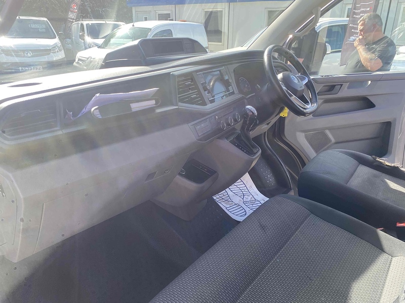 Volkswagen 2.0 TDI T30 Highline Panel Van 5dr Diesel DSG FWD SWB Euro 6 (s/s) (150 ps)