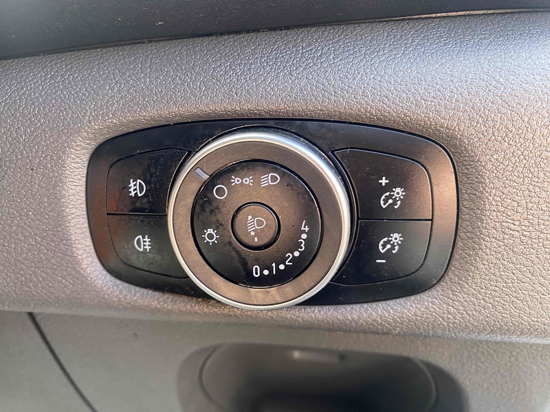 Ford 2.0 350 EcoBlue Leader Panel Van 5dr Diesel Manual FWD L3 H2 Euro 6 (s/s) (130 ps)