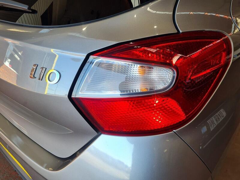 Hyundai 1.2 Premium Hatchback 5dr Petrol Manual Euro 6 (s/s) (84 ps)