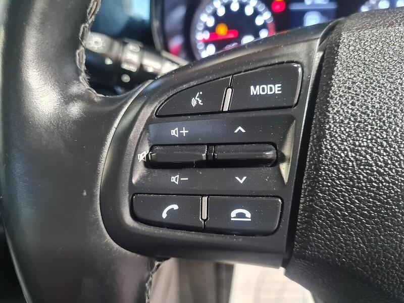 Hyundai 1.2 Premium Hatchback 5dr Petrol Manual Euro 6 (s/s) (84 ps)