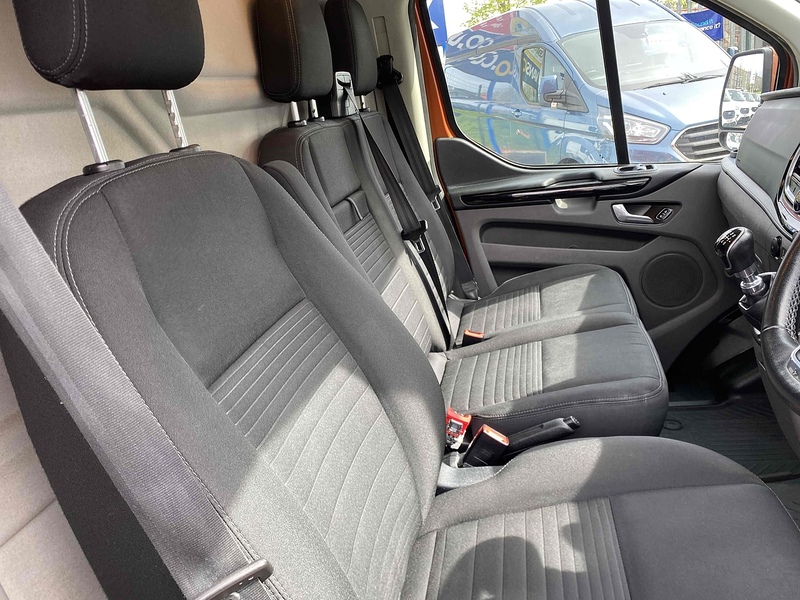 Ford 2.0 340 EcoBlue Limited Panel Van 5dr Diesel Manual L2 H2 Euro 6 (s/s) (170 ps)