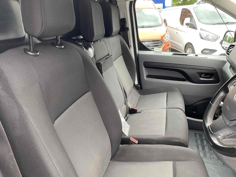 Fiat 2.0 Multijet Business Panel Van 6dr Diesel Manual LWB Euro 6 (s/s) (145 ps)