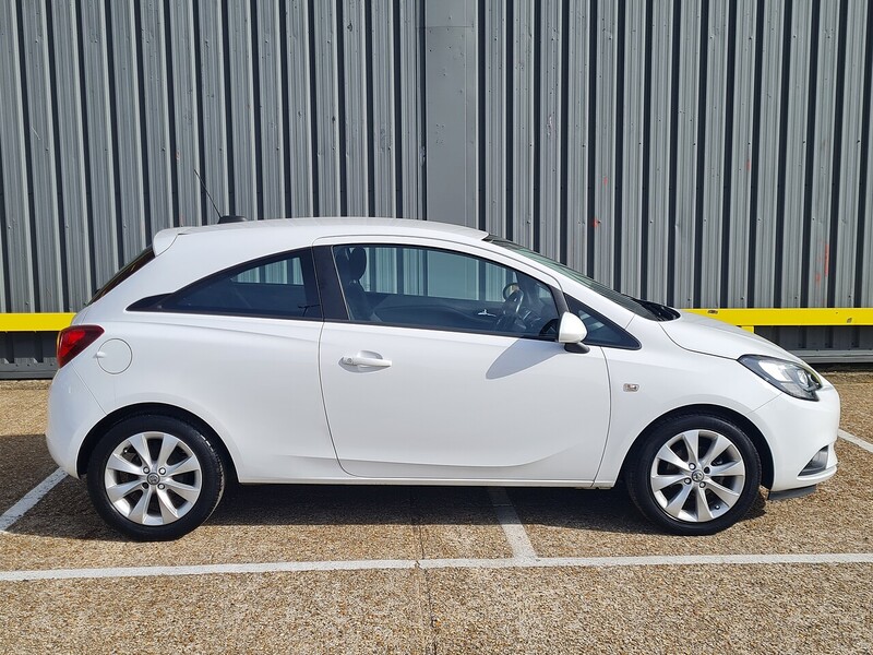 Vauxhall 1.4i ecoTEC Energy Hatchback 3dr Petrol Manual Euro 6 (a/c) (75 ps)