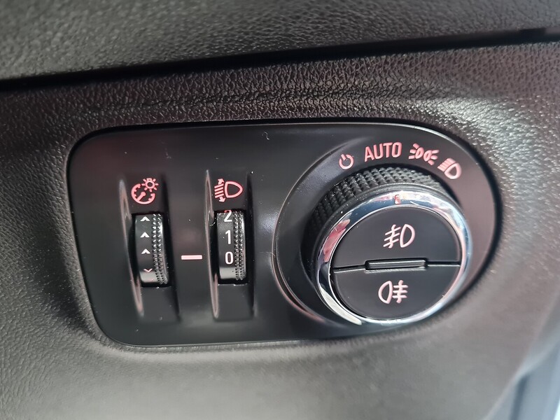 Vauxhall 1.4i ecoTEC Energy Hatchback 3dr Petrol Manual Euro 6 (a/c) (75 ps)