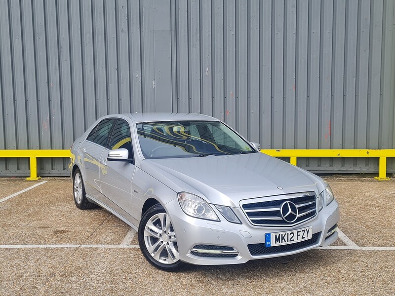 Mercedes-Benz 2.1 E220 CDI BlueEfficiency Executive SE Saloon 4dr Diesel G-Tronic+ Euro 5 (s/s) (170 ps)