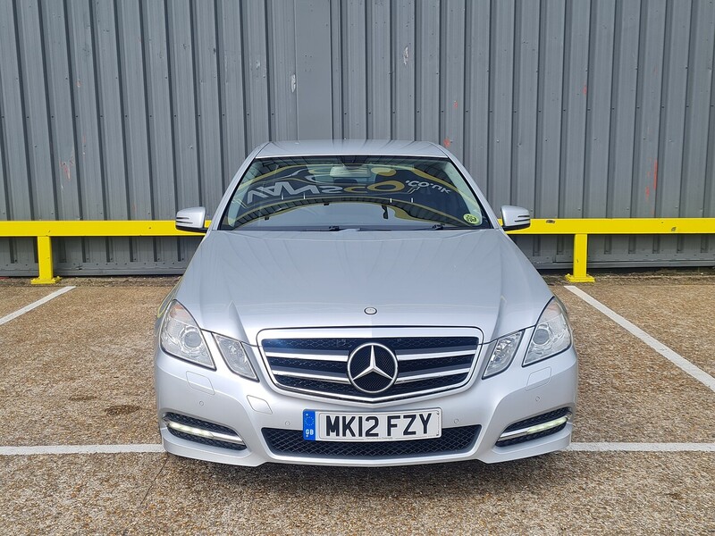 Mercedes-Benz 2.1 E220 CDI BlueEfficiency Executive SE Saloon 4dr Diesel G-Tronic+ Euro 5 (s/s) (170 ps)