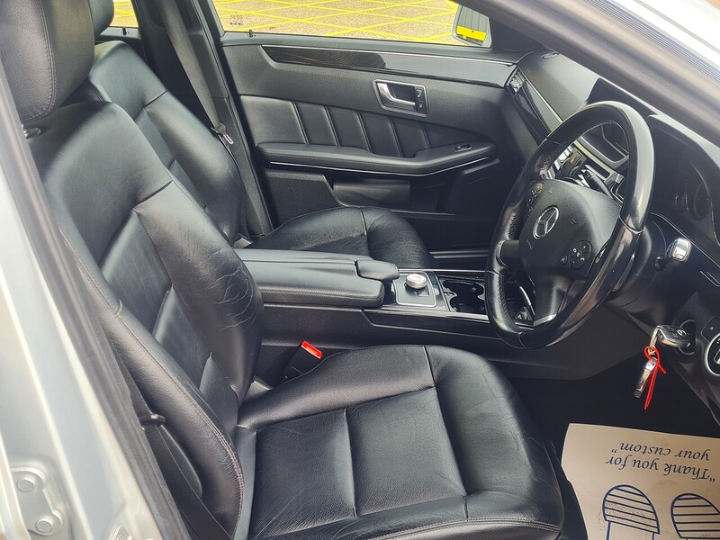 Mercedes-Benz 2.1 E220 CDI BlueEfficiency Executive SE Saloon 4dr Diesel G-Tronic+ Euro 5 (s/s) (170 ps)