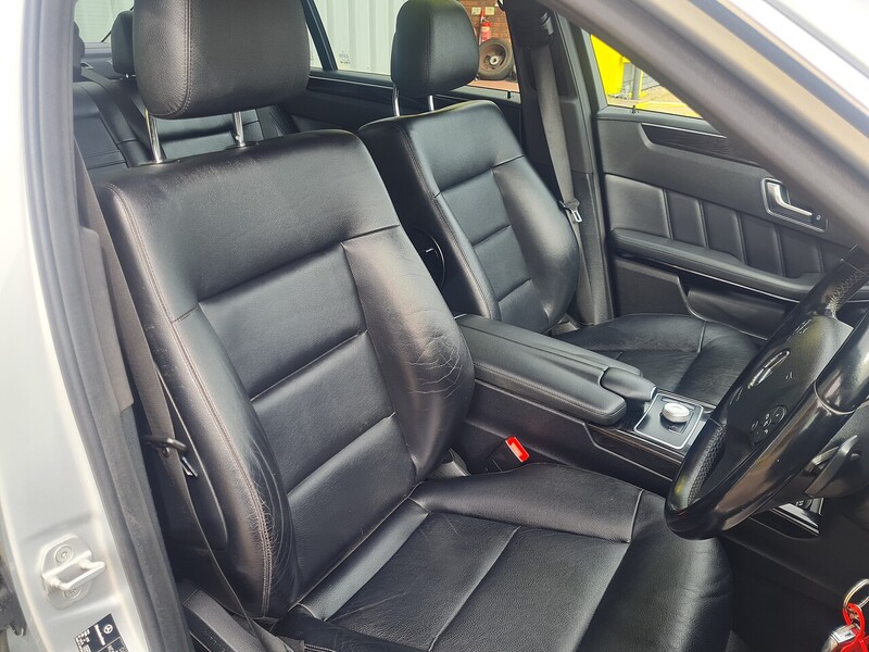 Mercedes-Benz 2.1 E220 CDI BlueEfficiency Executive SE Saloon 4dr Diesel G-Tronic+ Euro 5 (s/s) (170 ps)