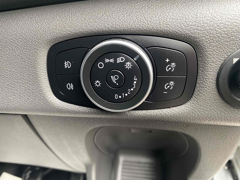 Ford 2.0 350 EcoBlue Limited Panel Van 5dr Diesel Manual FWD L3 H2 Euro 6 (s/s) (170 ps)