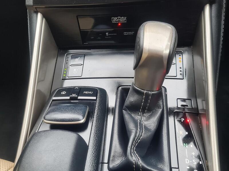 Lexus 300h Premier Saloon 2.5 Automatic Petrol Hybrid