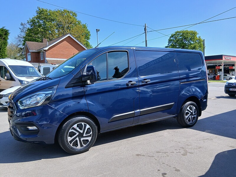 Ford 2.0 320 EcoBlue Trend Panel Van 5dr Diesel Manual L1 H1 Euro 6 (130 ps)