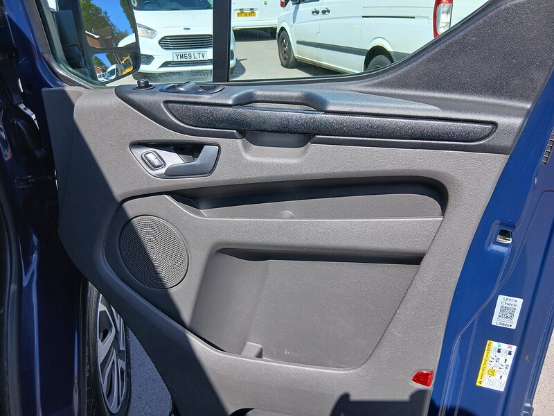 Ford 2.0 320 EcoBlue Trend Panel Van 5dr Diesel Manual L1 H1 Euro 6 (130 ps)