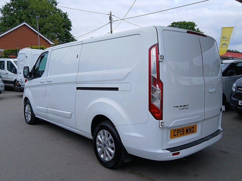 Ford 2.0 300 EcoBlue Limited Panel Van 5dr Diesel Manual L2 H1 Euro 6 (130 ps)