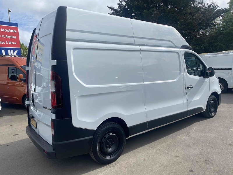 Renault 1.6 dCi ENERGY 29 Business+ Panel Van 5dr Diesel Manual LWB High Roof Euro 6 (s/s) (125 ps)
