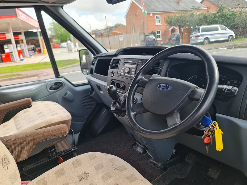 Ford 2.4 TDCi 300 Duratorq Dropside 2dr Diesel Manual RWD L1 (98 bhp)