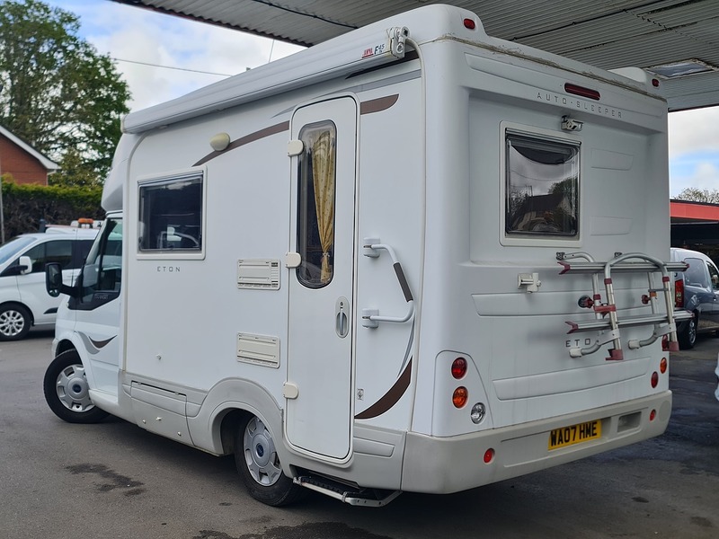 Ford 2.4 TDCi 300 Duratorq Dropside 2dr Diesel Manual RWD L1 (98 bhp)