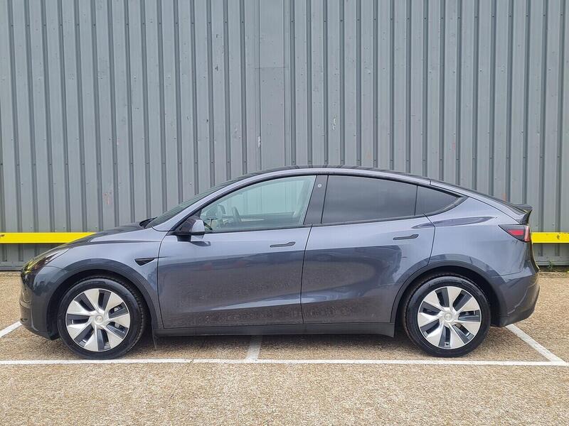 Tesla Long Range SUV 0.0 Automatic Electric