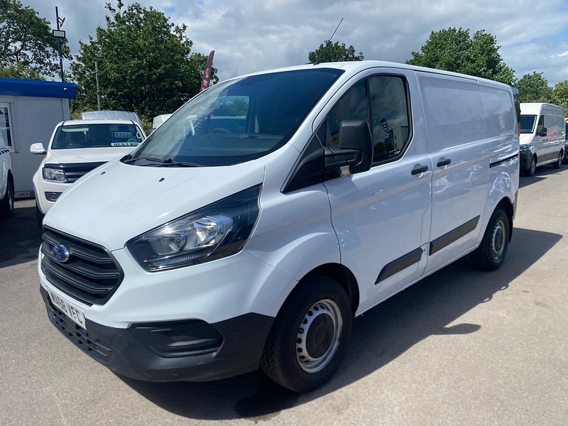Ford Transit Custom 280 EcoBlue 2.0 5dr Medium Van Manual Diesel