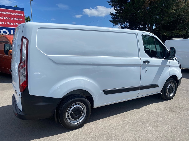 Ford Transit Custom 280 EcoBlue 2.0 5dr Medium Van Manual Diesel