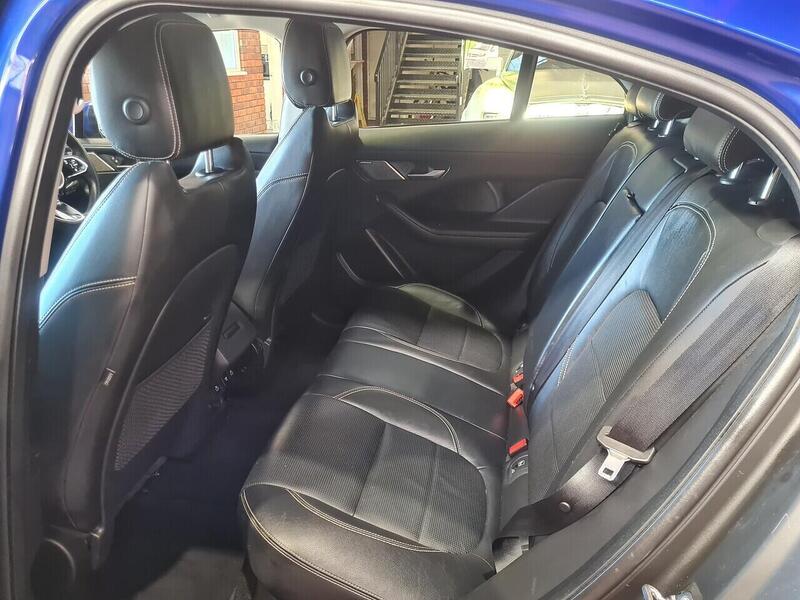 Jaguar 400 SE SUV 0.0 Automatic Electric