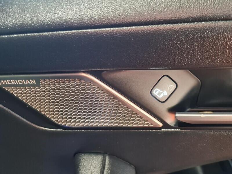 Jaguar 400 SE SUV 0.0 Automatic Electric